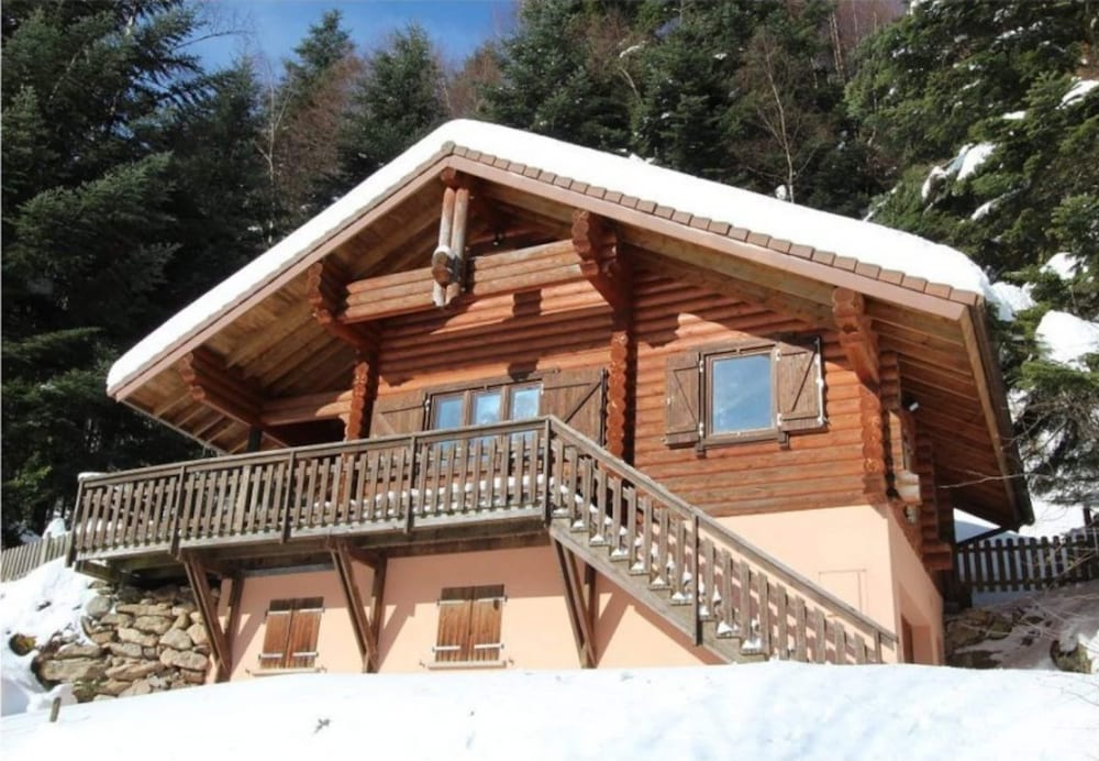 Chalet photo 1