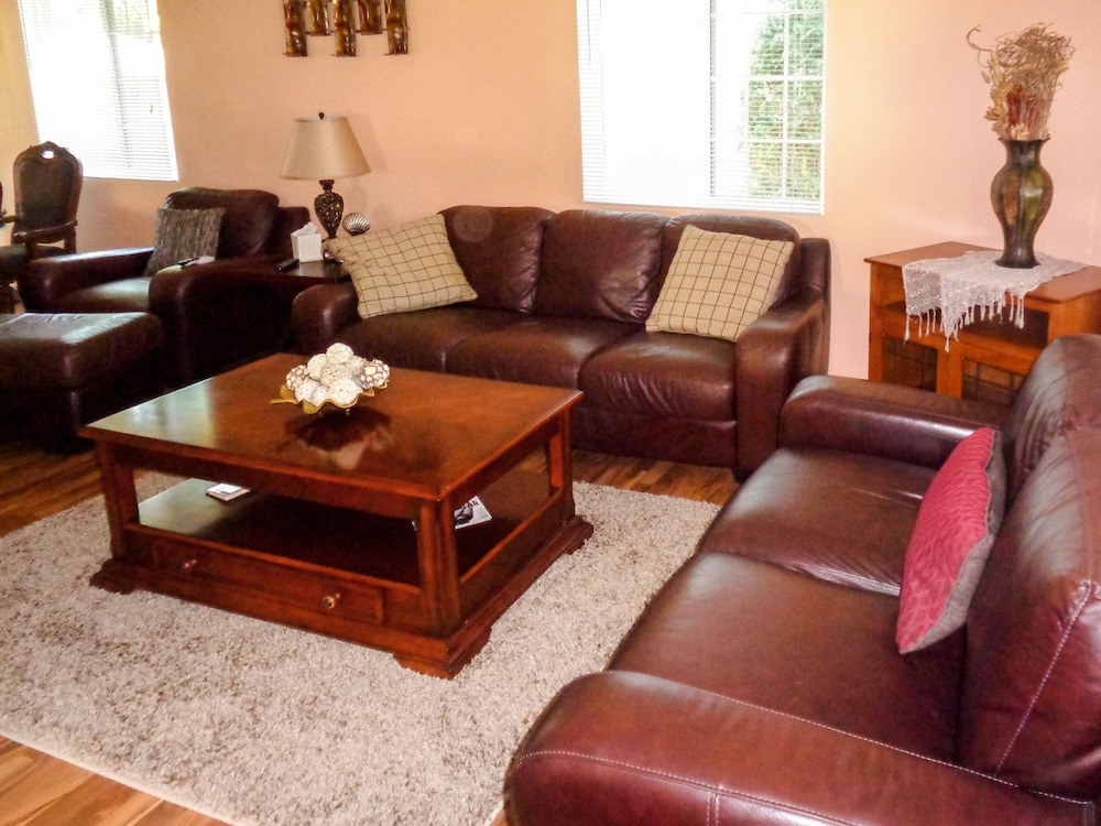 Deluxe Condo, 2 Bedrooms, Non Smoking, Kitchen photo 2