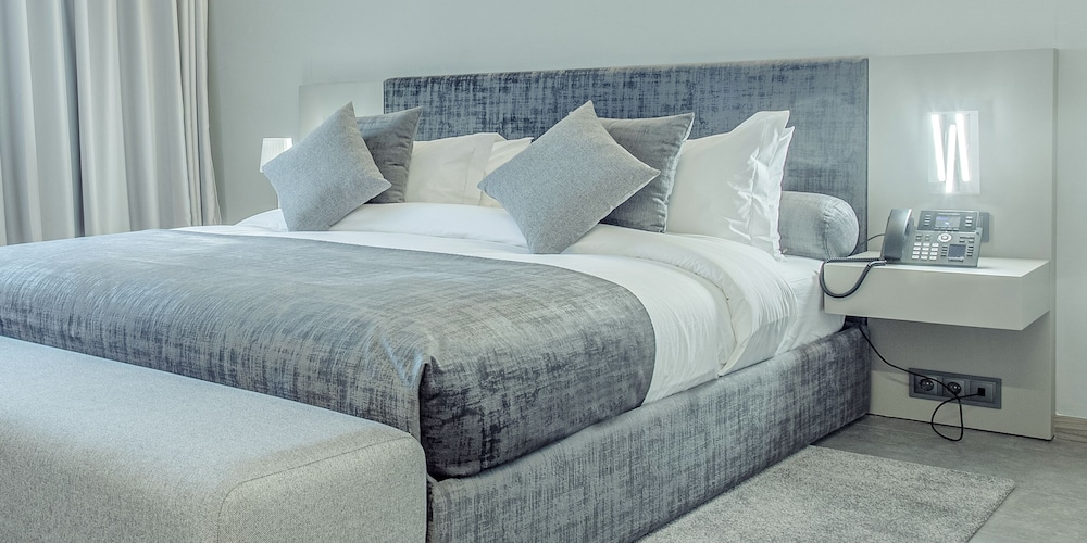 Luxury Apartment photo 2