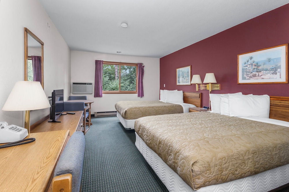 Room, 2 Double Beds, Non Smoking - Photo 3