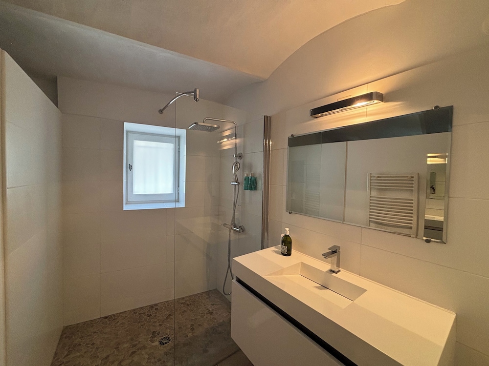 Comfort Double Room (Coquet) - Photo 16
