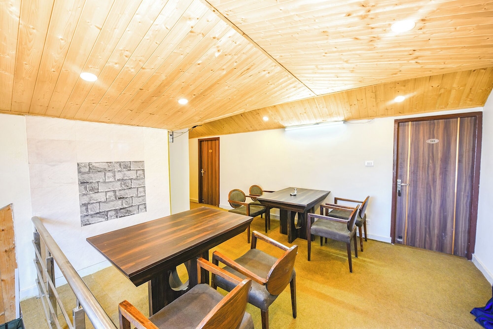 Deluxe Double Room, Balcony, Garden View photo 3