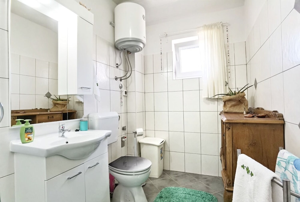Apartment (Adria - Seafront & Seaview - A1 Adria) photo 2