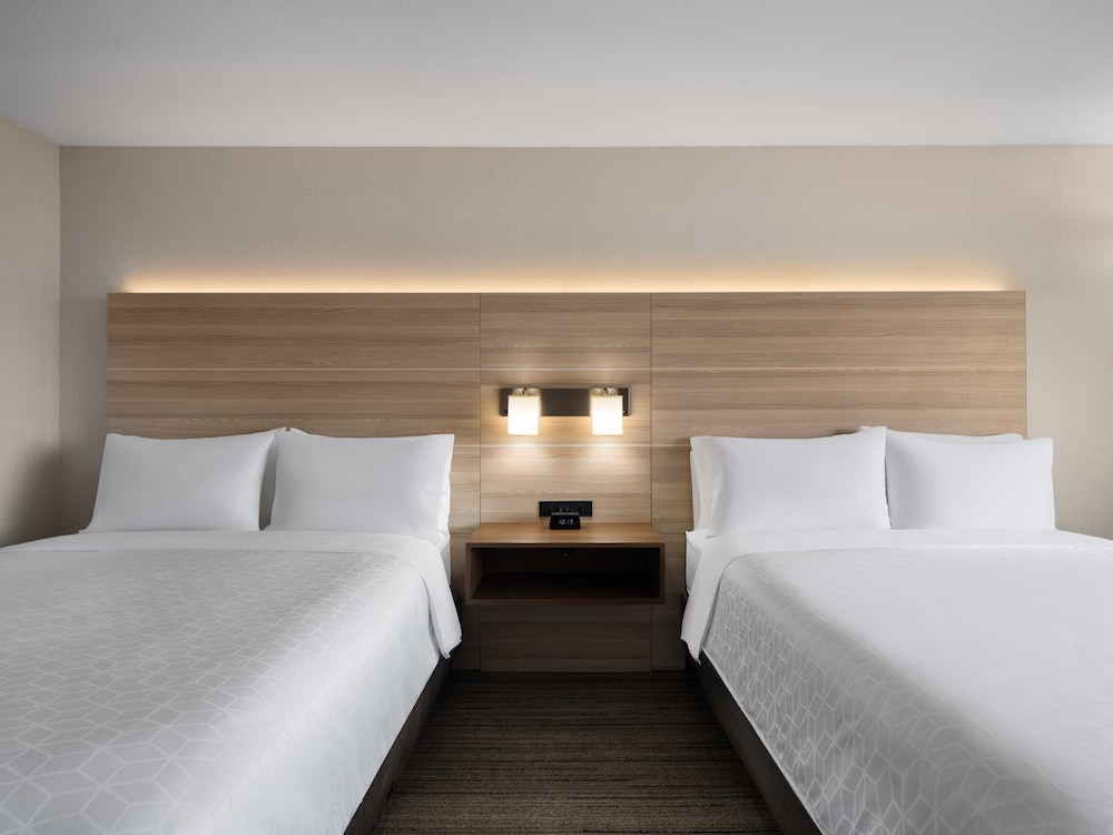 Standard Room, 2 Queen Beds (Forest View) - Photo 6