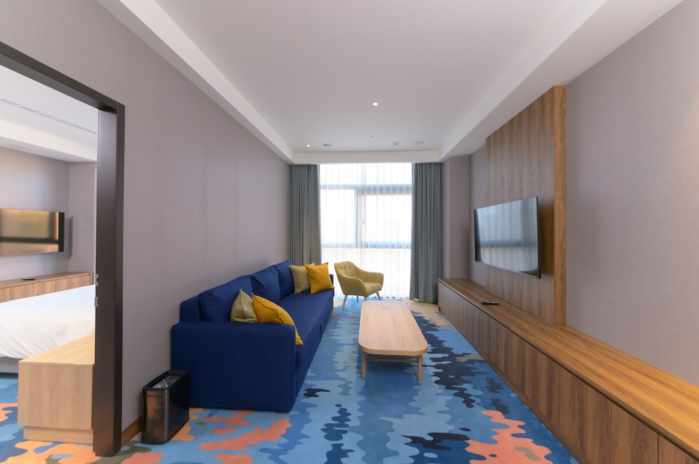 Premium Suite