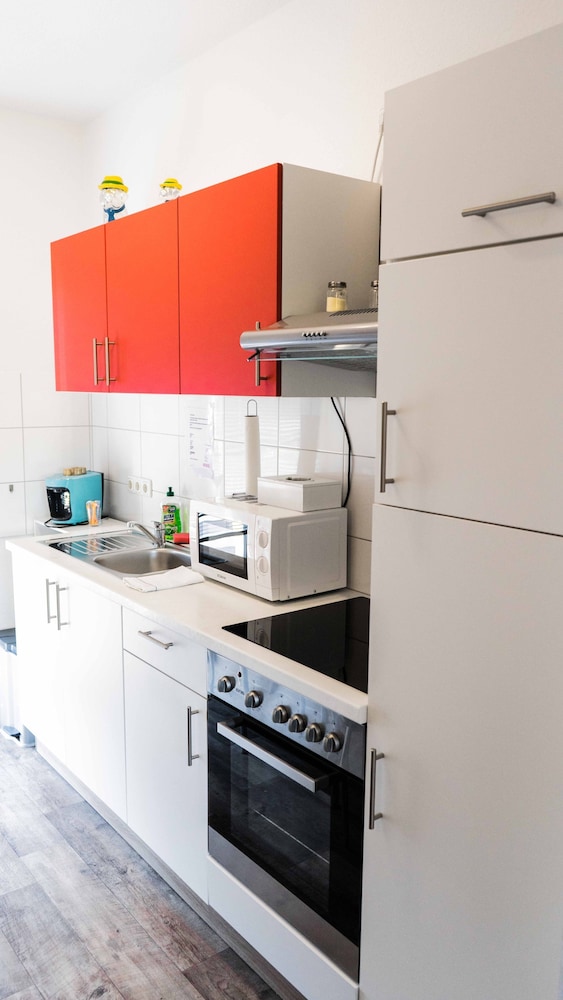 Apartment photo 2