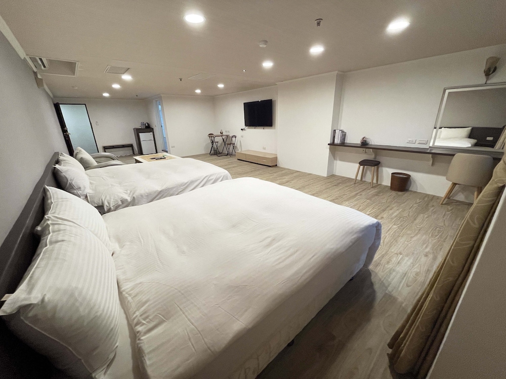Deluxe Quadruple Room photo 2