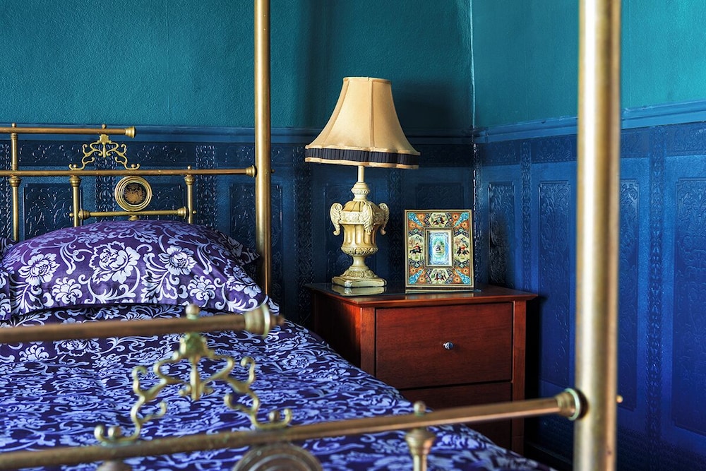 Double Room, 1 King Bed photo 1