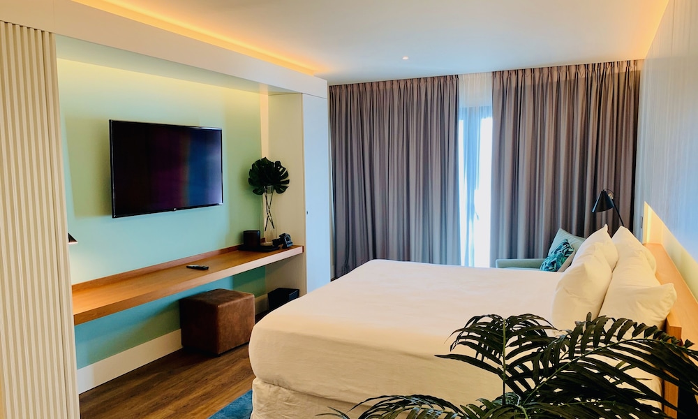 Executive Suite - City View photo 1