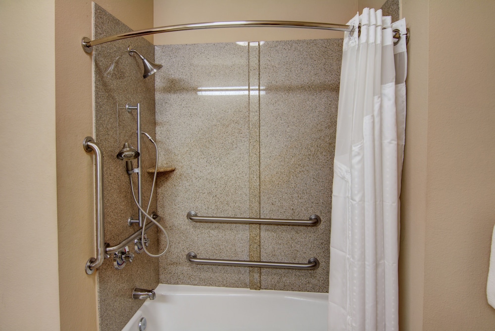 Standard Room, 2 Twin Beds, Accessible (Communication, Accessible Tub) - Photo 4