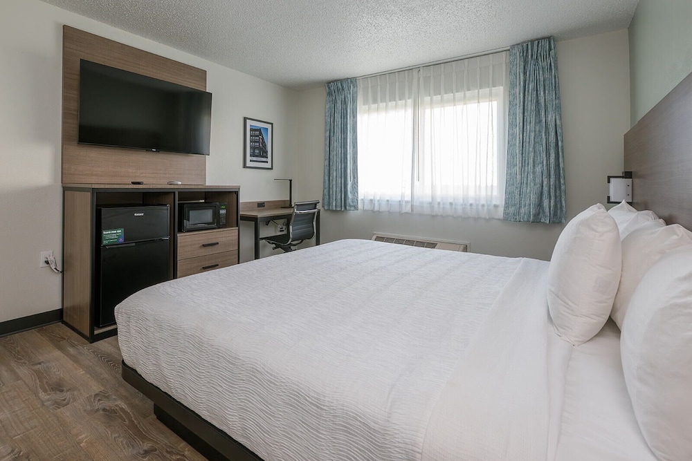 Super 8 by Wyndham Chariton, Photo 6