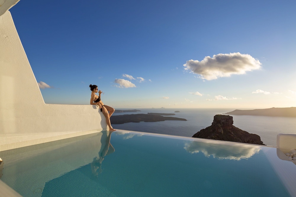 Suite (Infinity Pool, Astra) - Photo 16