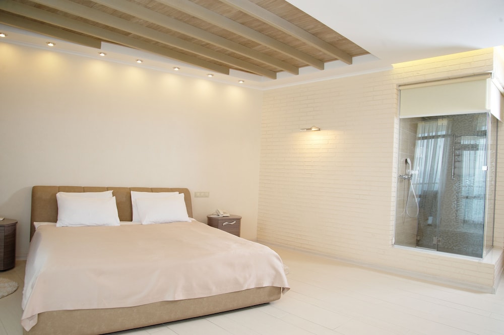 Suite, Sea View (Shower) photo 1