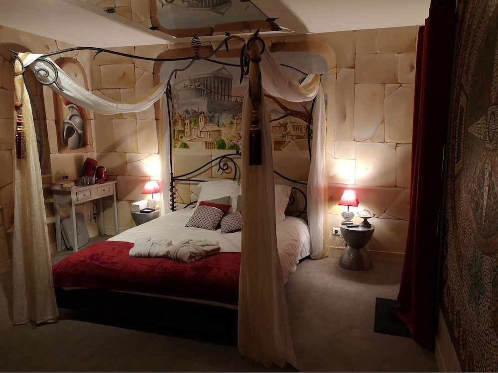 Deluxe Double Room, Balcony - Photo 1