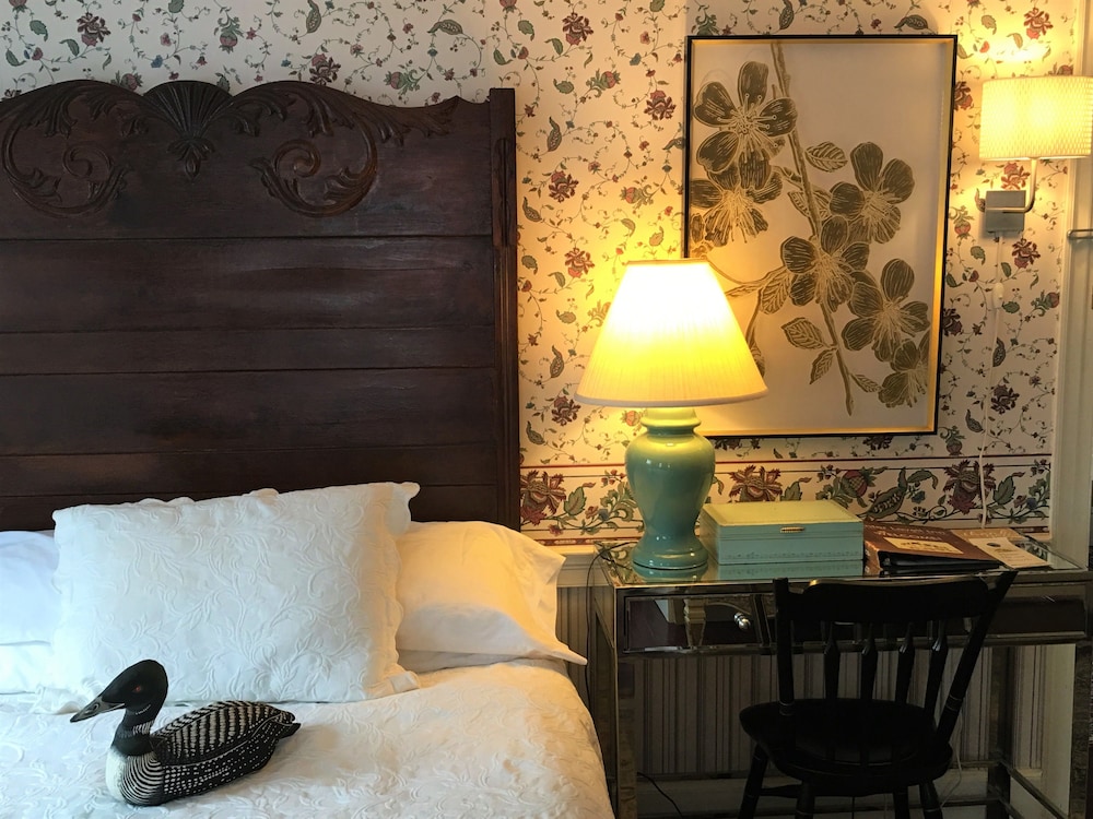 Room photo 2