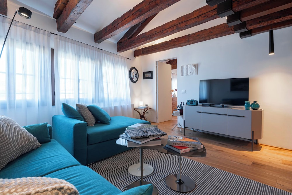Superior Apartment, City View photo 3