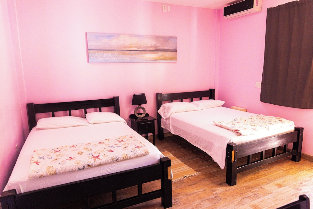 Premier Double Room, 2 Queen Beds, Patio