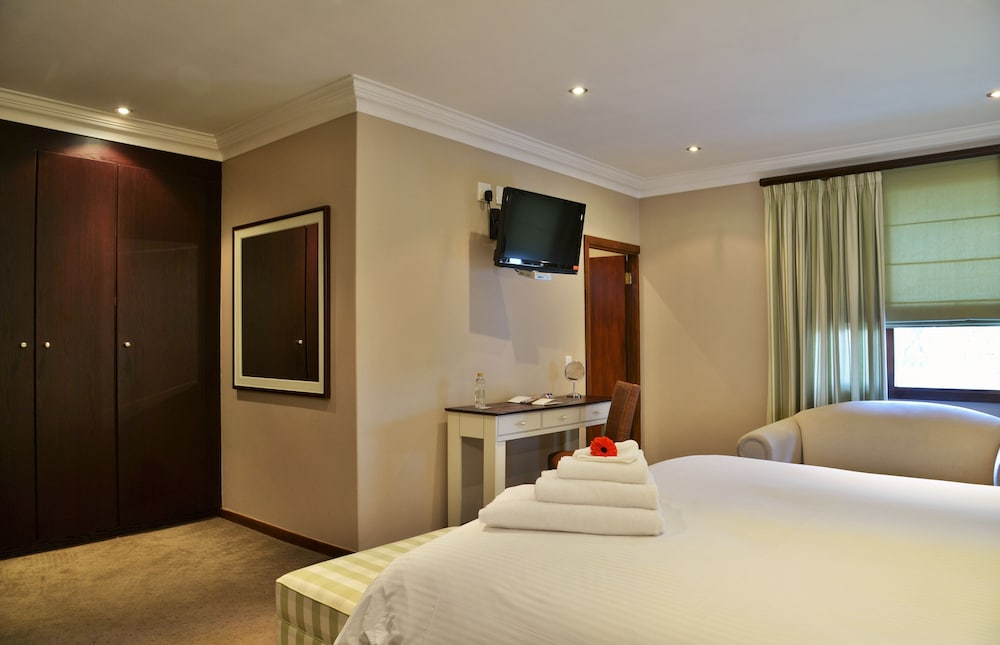 Standard Double or Twin Room (4 (20))