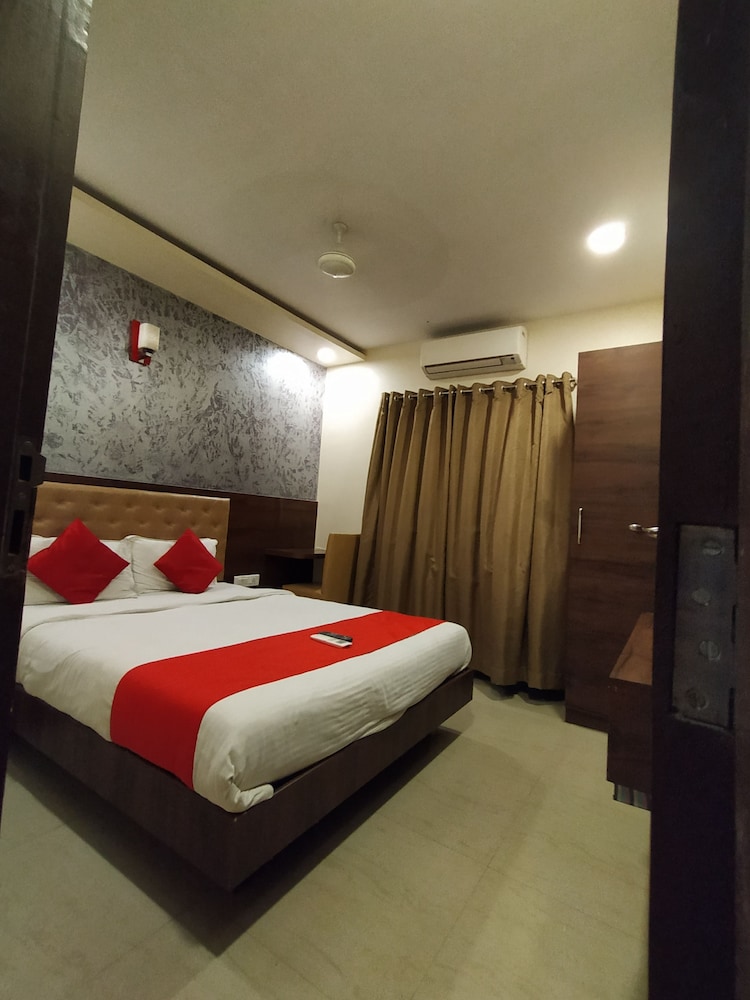 Executive Room photo 1