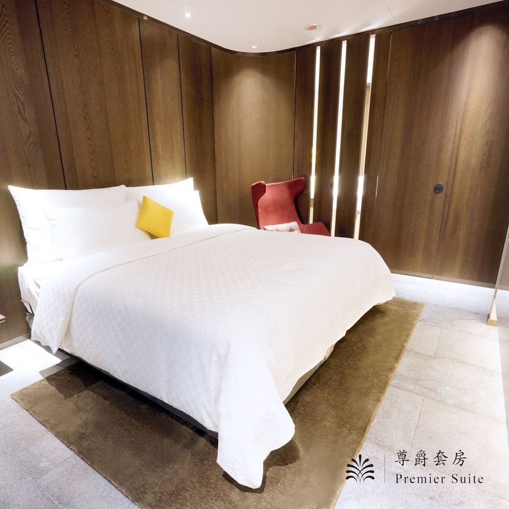 Premier Suite photo 3