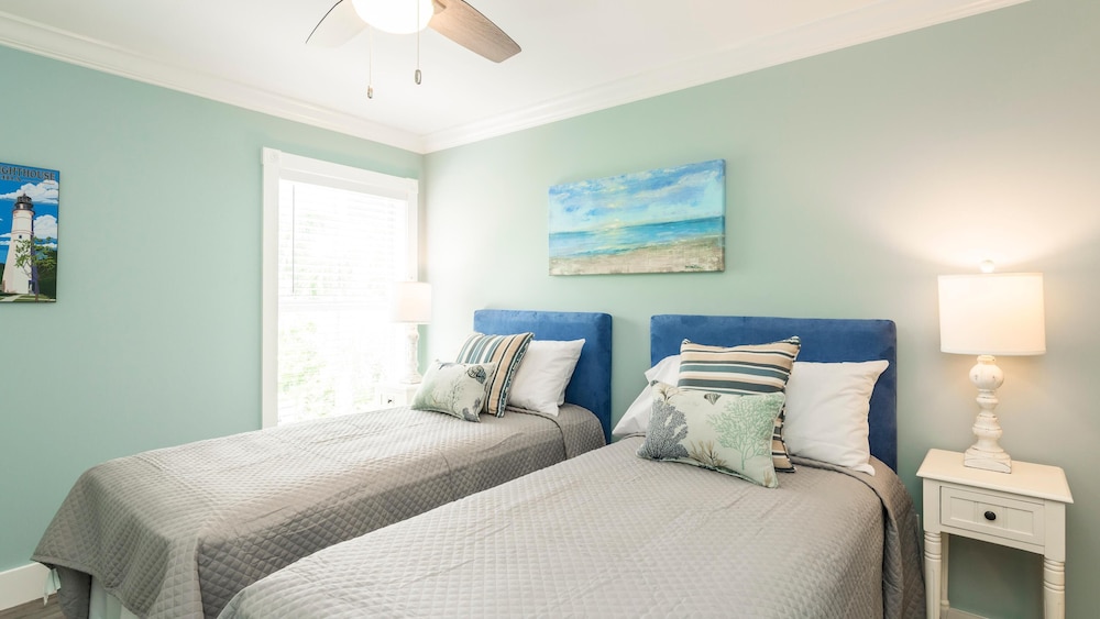 Condo, Multiple Beds, Bay View (Upper Bayview North)