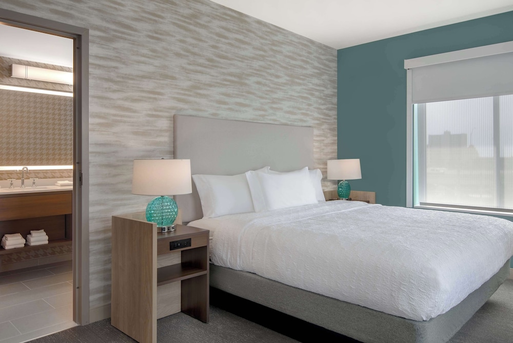 Suite, 1 Bedroom - Photo 4