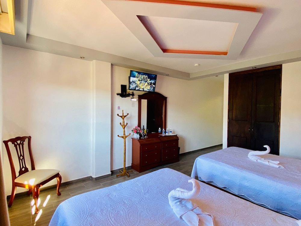 Grand Room, 2 Double Beds, Mountain View photo 3