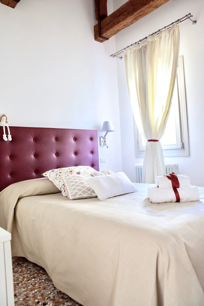 Classic Single Room photo 3
