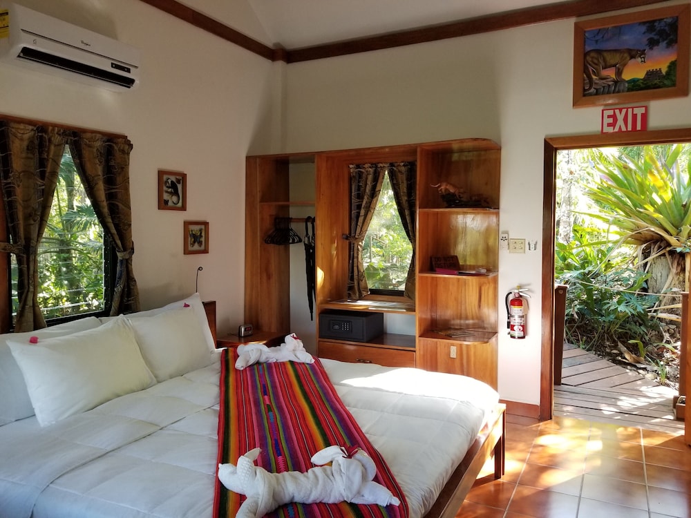 Orchid - Luxury Cabana photo 1