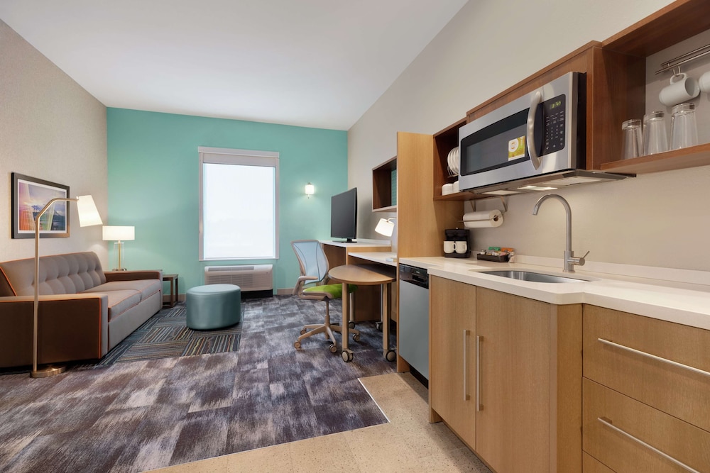 Suite, 1 Bedroom, Non Smoking - Photo 2