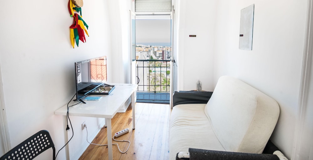 Standard Double or Twin Room, 2 Twin Beds, Garden View - Photo 7