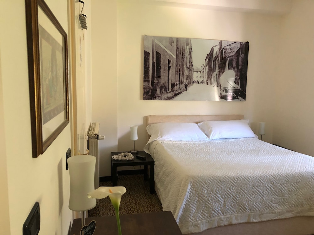 Classic Triple Room photo 1