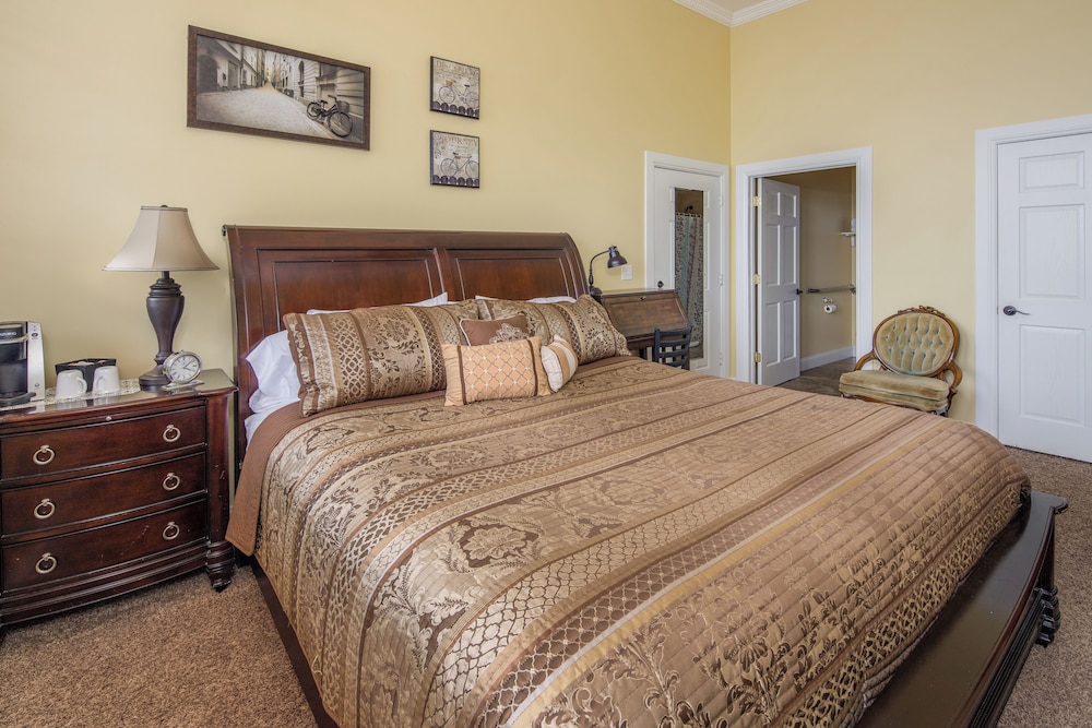 Standard Double Room, Accessible, Private Bathroom (Room One) photo 1