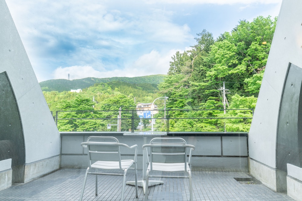 [Non-Smoking] Western Style Standard Twin Room (25 sqm) - Photo 4