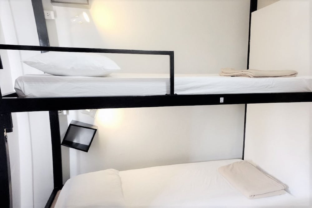 Basic Shared Dormitory, Women only photo 2