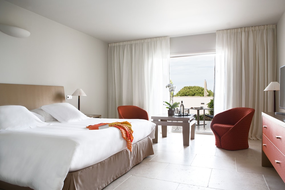 Deluxe Room, Sea View photo 2