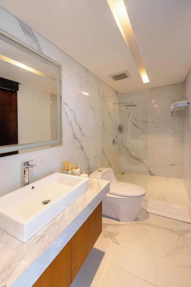 Basic Double Room photo 3