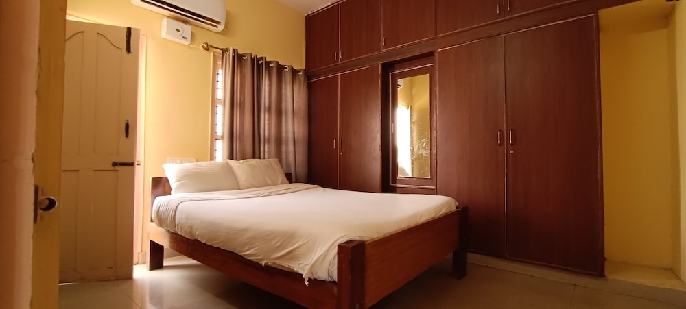 Economy Single Room, City View