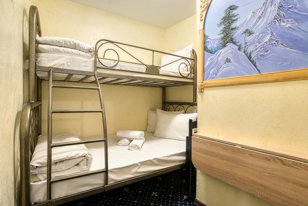 Economy Twin Room