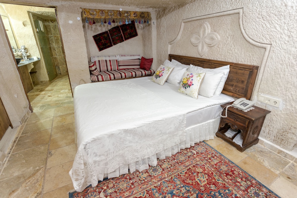 Superior Room, Garden Area (Cave ) photo 3