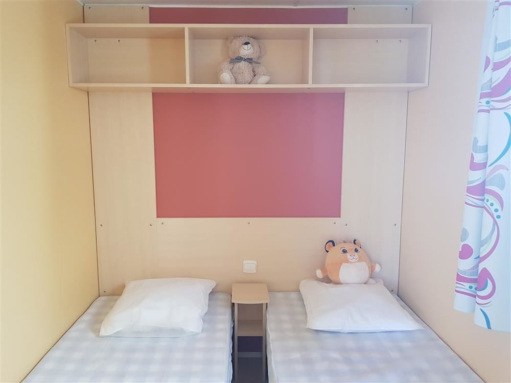 Comfort Mobile Home, 2 Bedrooms photo 1