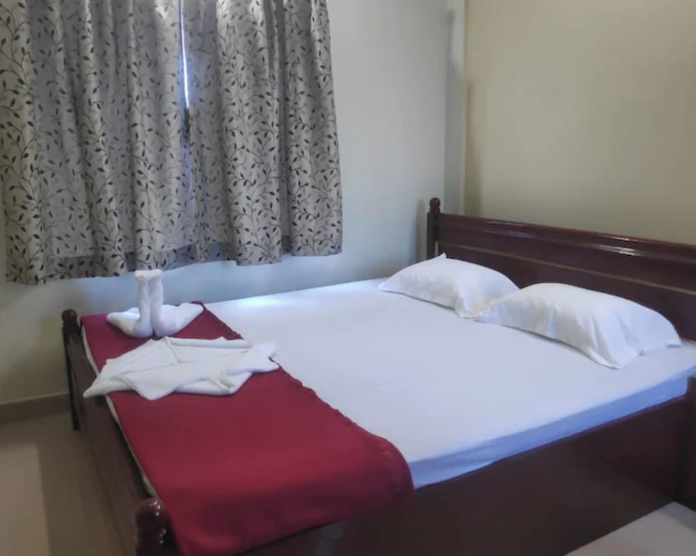 Deluxe Double Room, City View
