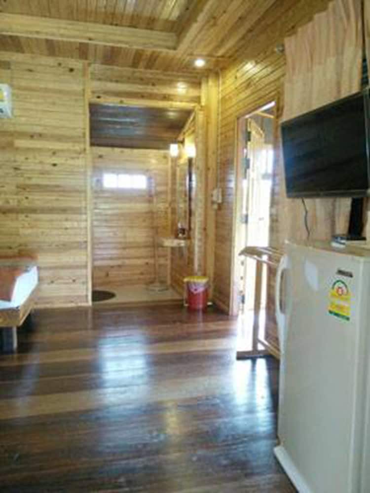 Standard Triple Room photo 3