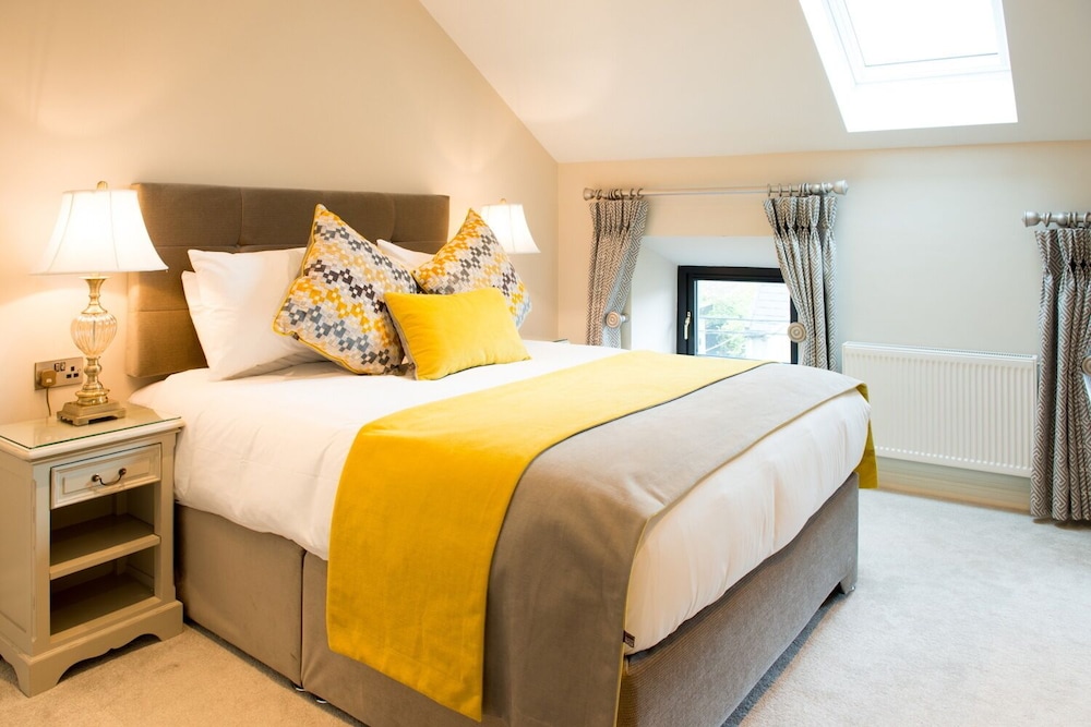Classic Double Room, Ensuite photo 3