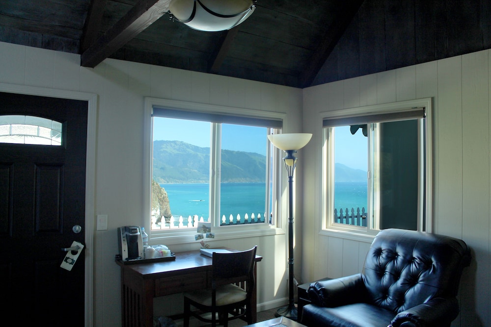 Premium Room photo 2