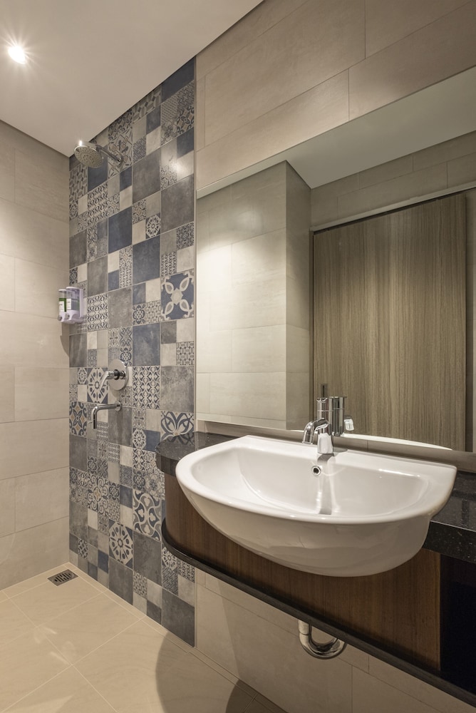 Executive Twin Room - Photo 3