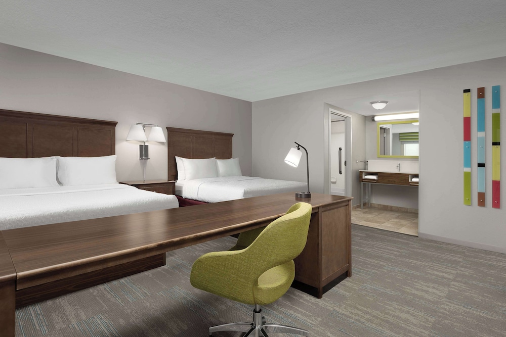 Room, 1 King Bed, Accessible (Roll-In Shower)