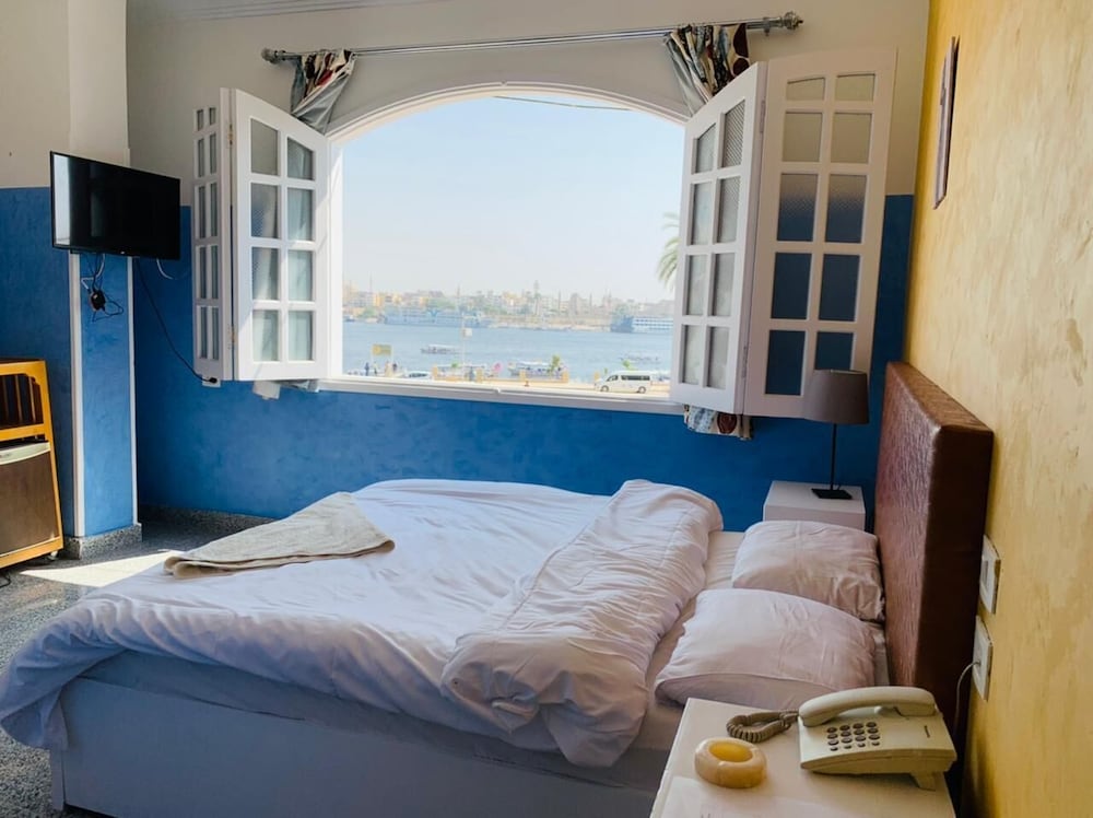 Standard Double or Twin Room photo 2