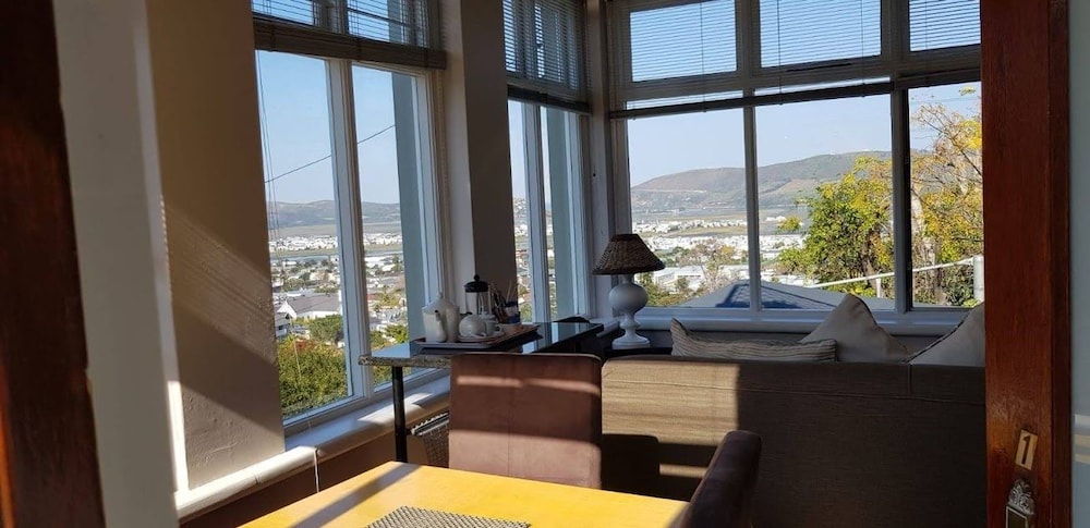 Room With A View photo 3