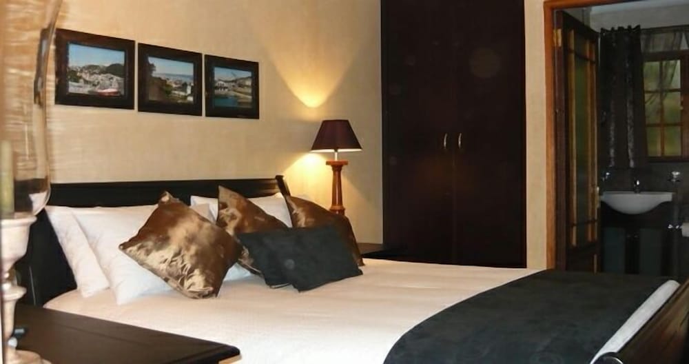 Travellers Rooms photo 3